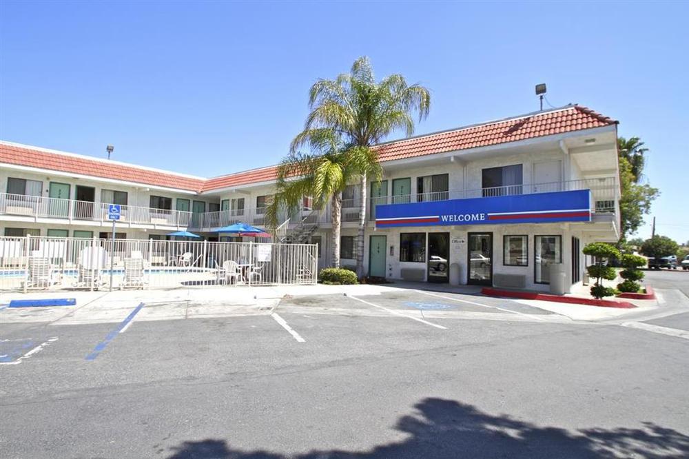 Motel 6-Bakersfield, Ca - Convention Center สิ่งอำนวยความสะดวก รูปภาพ